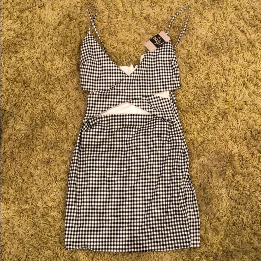 Gingham mini dress!